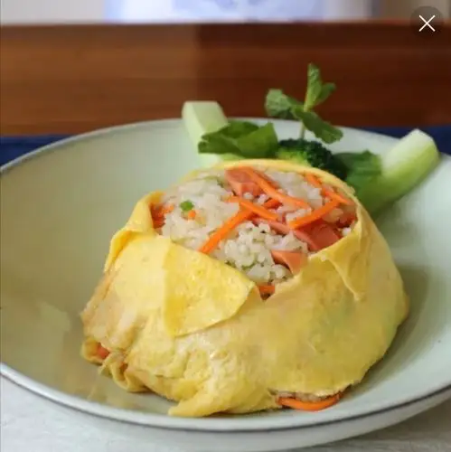 蛋包饭(内有火腿肠) ￥22元/份 已售13份