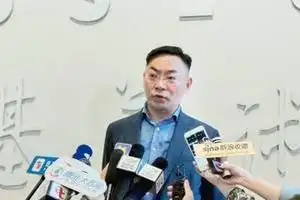 德基吴铁军:别传谣!我不会包养冰冰,揭开中国最低调富商真面目