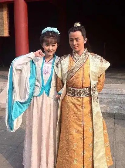 孙耀琦吻戏,张晓晨孙耀琦采访