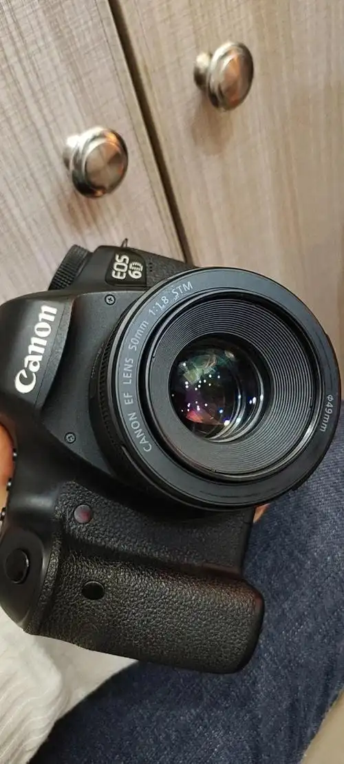 佳能6d:综合测评,影像质量,对焦性能,低光性能等各方面的评测