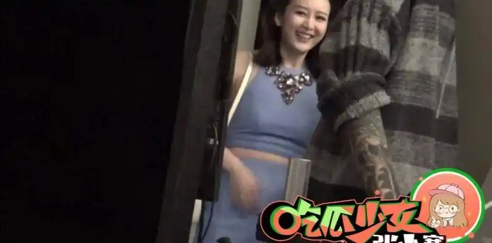 王鸥产后身材变形,a4腰变游泳圈老10岁,恭喜逼婚成功_杨幂_刘恺威