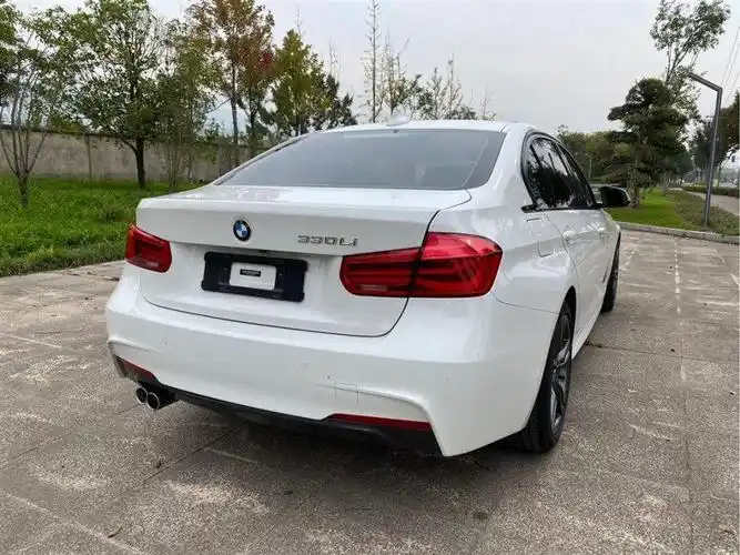 【宁波】2017年2月 宝马 宝马3系 2017款 330li m运动型 自动档