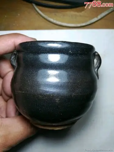 宋元时期黑釉双耳罐