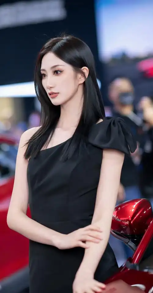 长直黑冷艳女神手机壁纸3