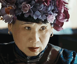 神神叨叨老神婆表情包gif_热门河神动图