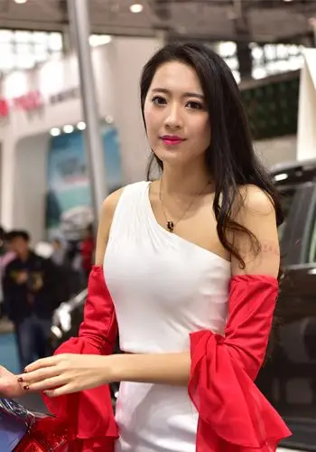 车展模特亮相 - 美篇