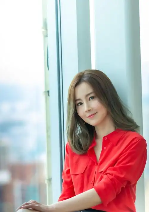 傅颖北漂7年仍然单身:买楼真的不是目标想去郊野建木屋