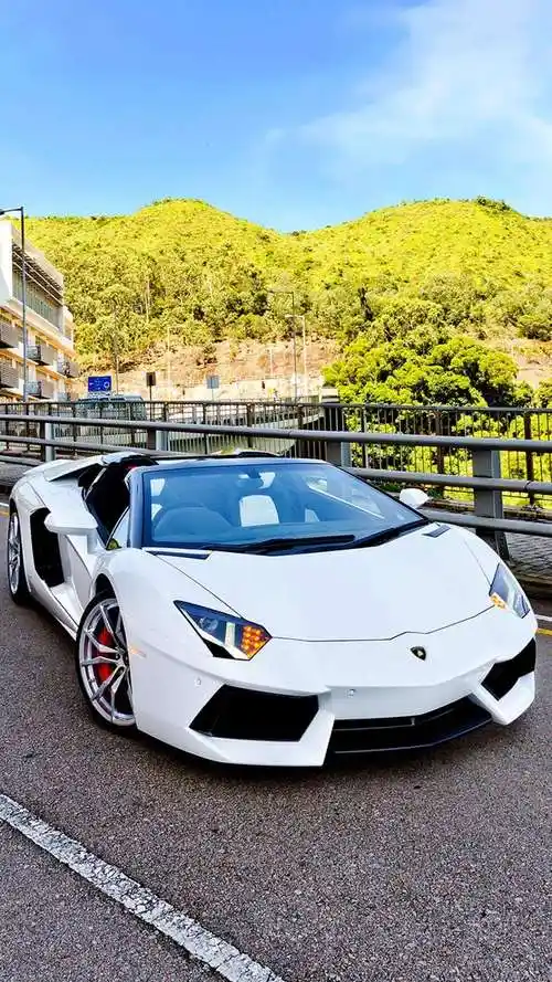 兰博基尼跑车图片高清(兰博基尼跑车图片高清 真实)