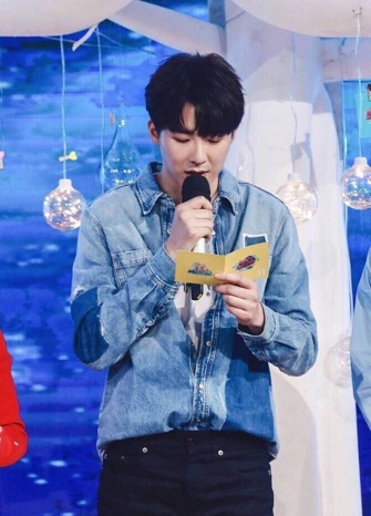 《快乐大本营》,但是刘宇宁开场就凭借一首《讲真的》,引发了全场大