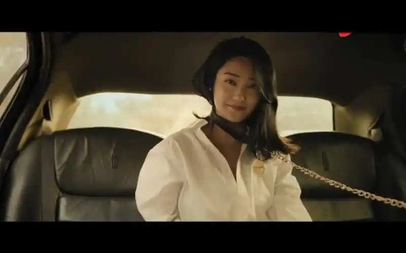 大学生获奖作品《薇薇安整容记》