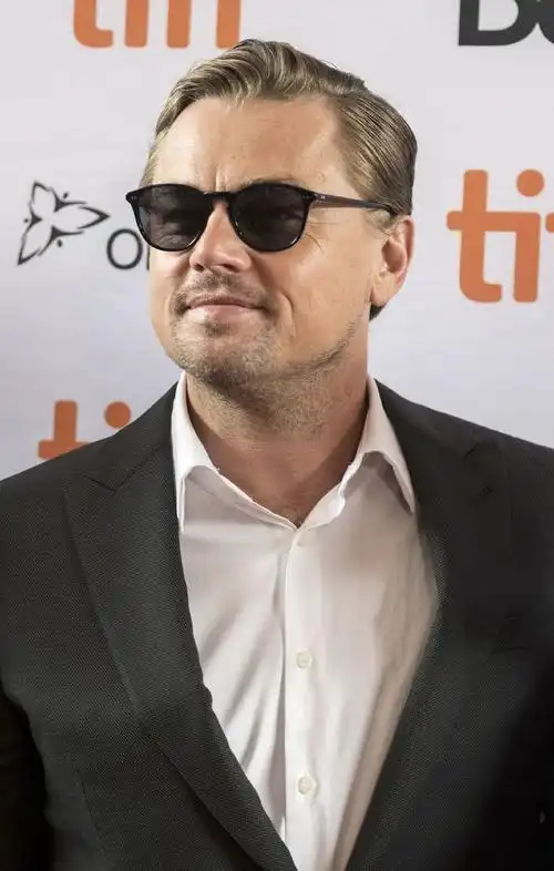 45岁小李子莱昂纳多现身活动电影已经功成名就现在只关心环保