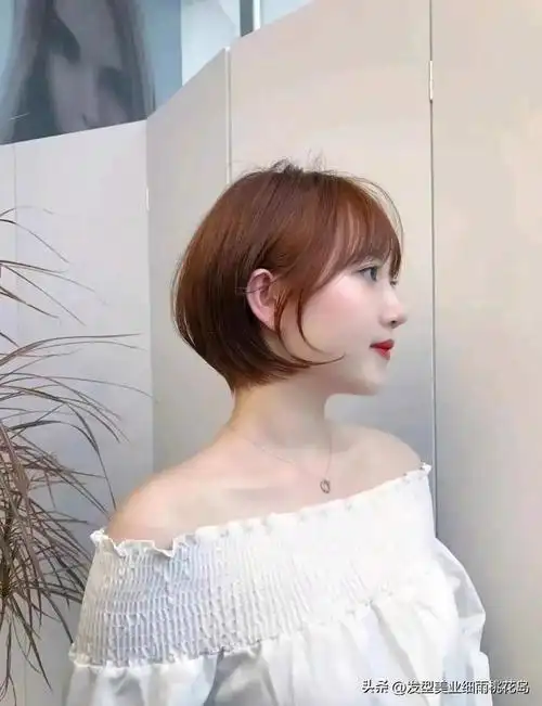 2023短发趋势:耳上齐短发,狼尾层次剪;10款短发造型灵感推荐(圆脸短发
