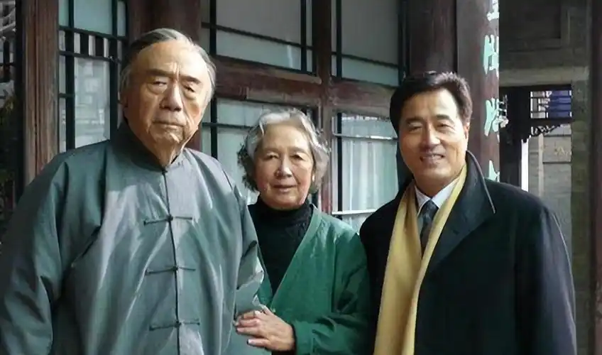 回顾演员李丁去世11年后儿子早逝与妻子相伴57年的爱让人难忘