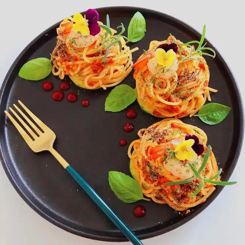 我的各式面条摆盘合集9091很治愈哦 96我们的餐桌离不开各式