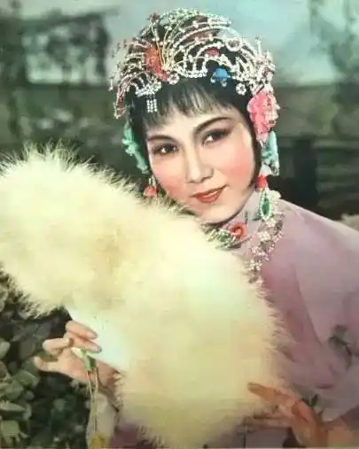 揭秘新凤霞与吴祖光婚恋有何传奇