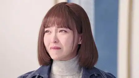 女演员哭戏动图:刘诗诗,唐嫣,杨紫,周冬雨,倪妮,赵丽颖,谁最有感染力?