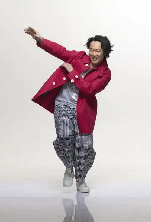 对话陈奕迅:不是我要捍卫粤语歌