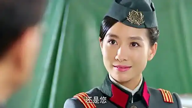 《胭脂》冯曼娜和蓝长明合作,小汉奸心眼太多把假钞混入银行!