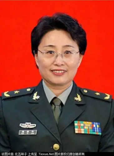 【引用】我国授予将军军衔的女将军[组图]