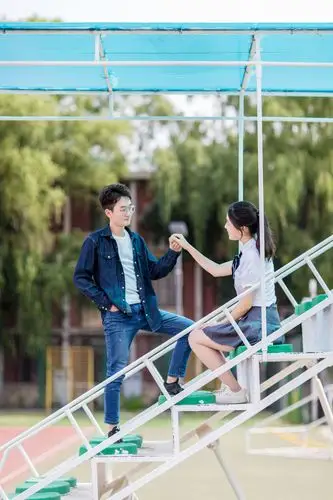 女生净高176,男生净高173,拍起来一直在试图避免这个问题