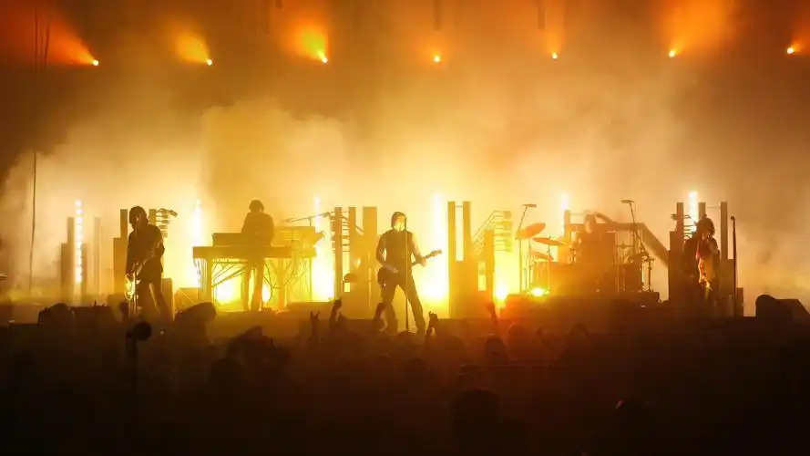 摇滚乐队壁纸1280x1024分辨率查看