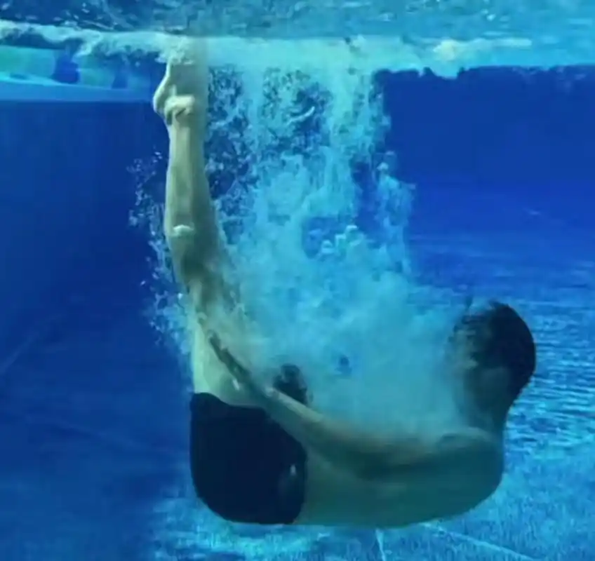 "跳水王子"田亮:斩获70枚金牌,巅峰期被开除,如今坐拥10套豪宅