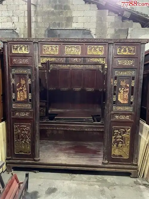 古董床古玩木雕家具老物件清代架子床木浆雕刻花板拔步床千工床藏