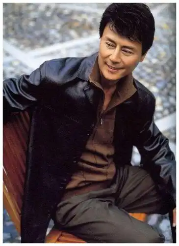 刘德凯5段感情3次劈腿致刘雪华终身不育却怪演员职业