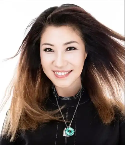 全总文工团歌唱家李殊