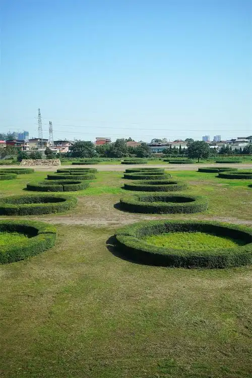 最惊叹:含嘉仓遗址