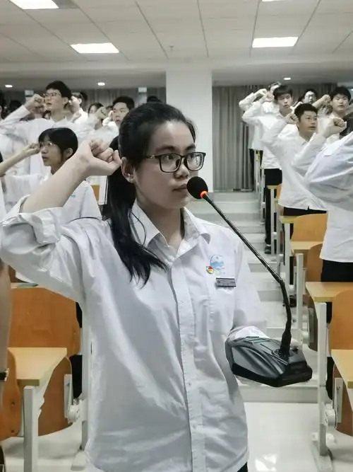 海口中学2020新团员入团宣誓仪式