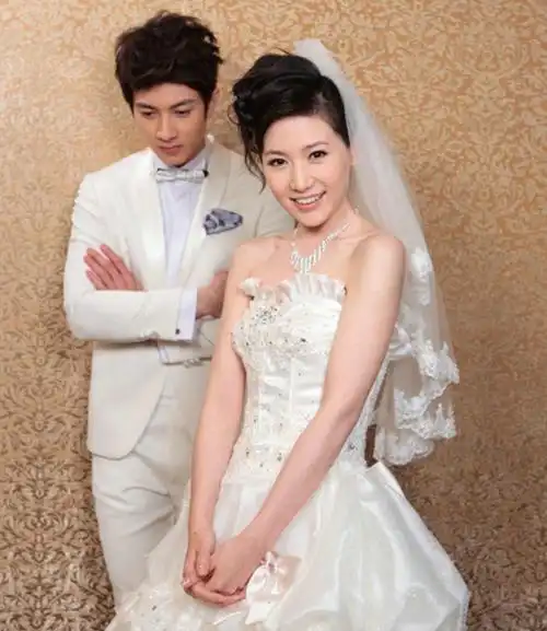 吴尊离开飞轮海 飞轮海成员炎亚纶事件-世界十大百科