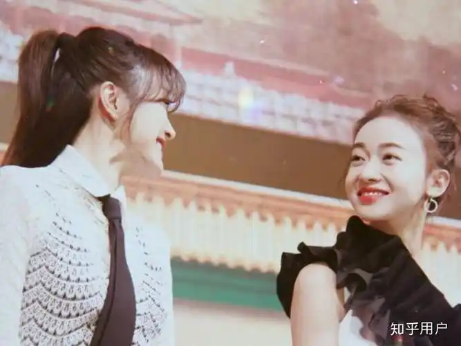 秦岚和吴谨言是真的在一起了吗