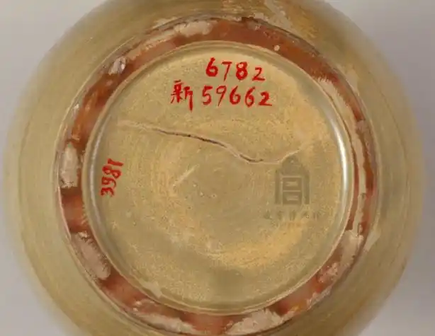 瓷器底足一刀旋削工艺,瓷器旋刀纹