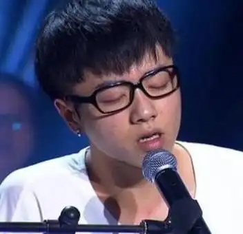 以前的华晨宇长什么样子(苦心经营8年的完美)(17)