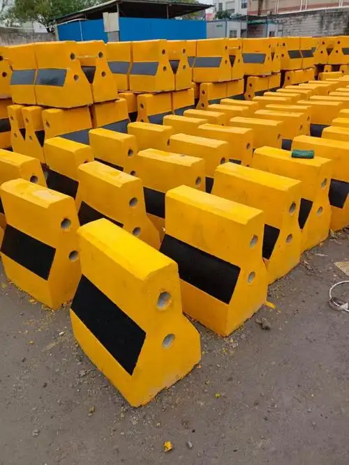 适用于水泥隔离墩水泥隔离墩工程施工隔离护栏高速分流警示墩学校小区