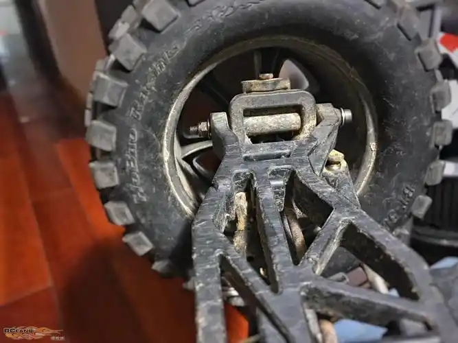 mt解决c座插销脱出问题的小方法