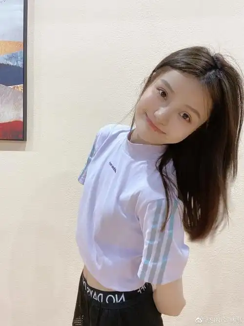 女团sing林慧的图集