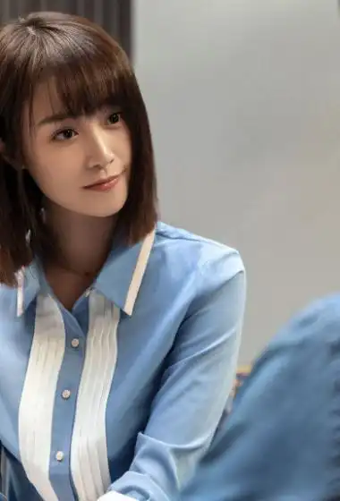 蓝盈莹精英律师剧照图片812