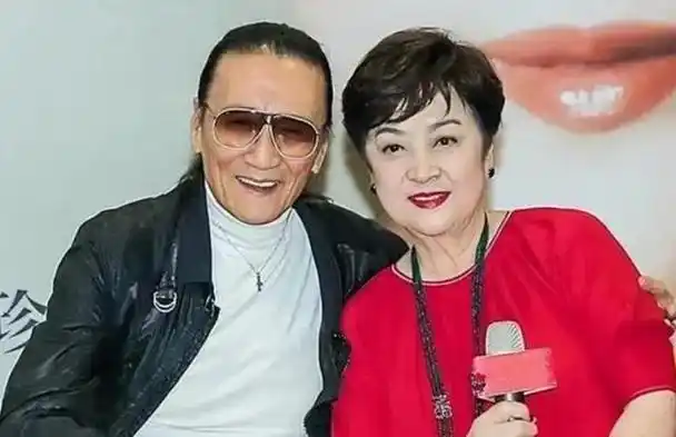 伺候谢贤12年用青春换来2000万如今的coco怎么样了