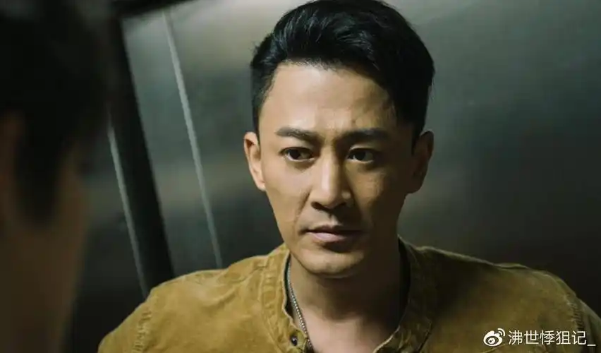 使徒行者3高开低走林峯被配角张振朗抢风头还突然喜当爹