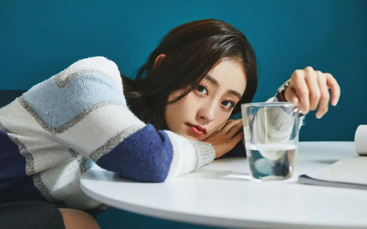 祝绪丹时尚写真图片桌面壁纸