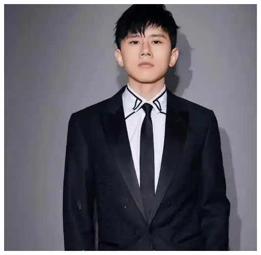 张杰揭示:谢娜不是"拼命三娘",张家不养闲人!_爱情_事业_夫妻