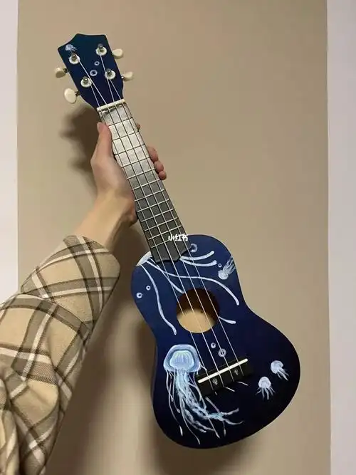 手绘水母尤克里里