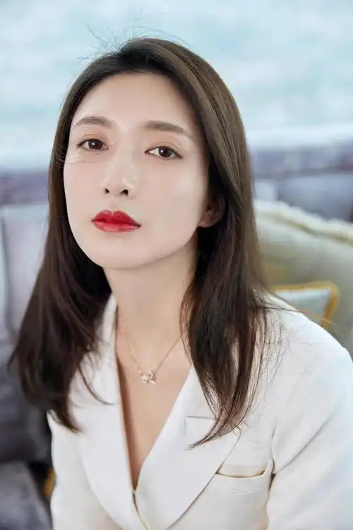 江疏影写真高清