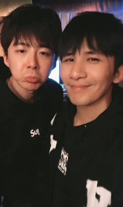 刘宇宁说大张伟yyds