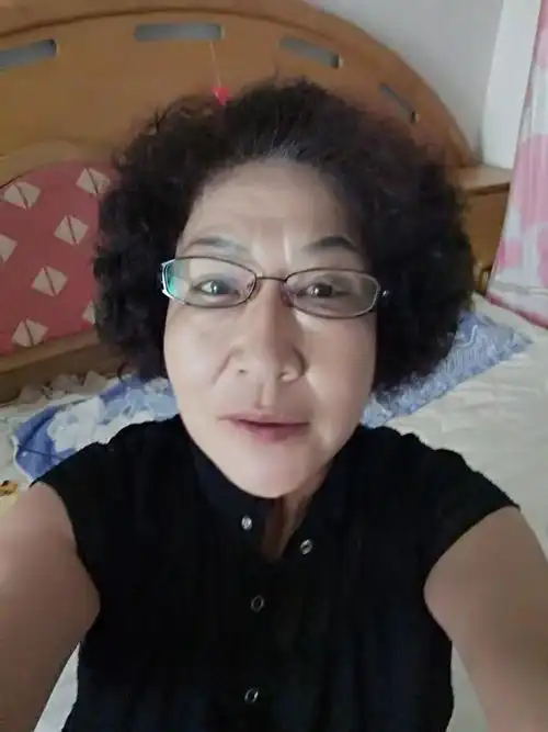 60岁丧偶女征婚照片(id:83604232)_内蒙古呼和浩特征婚交友_珍爱网