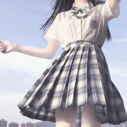 璇璇自截自调女生头像女头jk