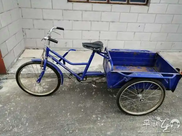 转让一辆人力三轮车,价格150元