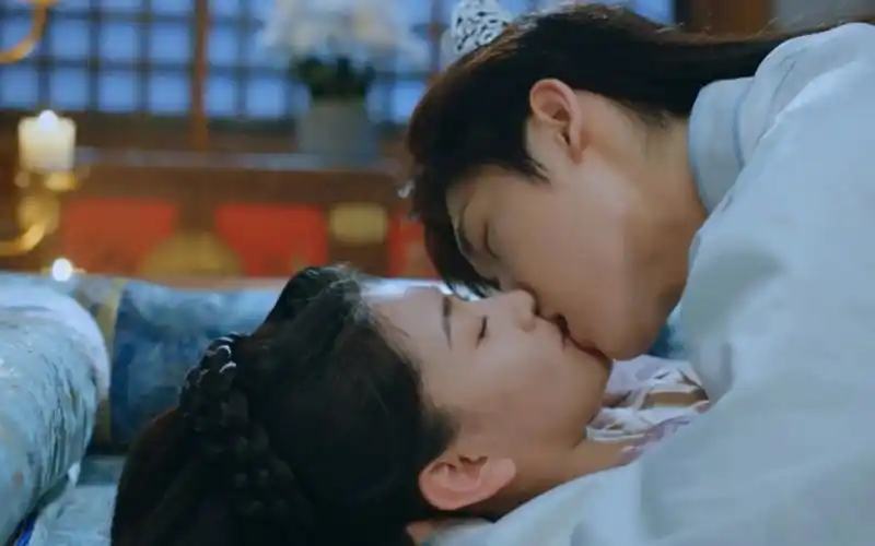 【梁洁×邢昭林】八集七个吻!这怕不是吻疯了!